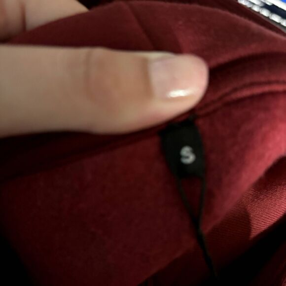 Straight Outta Cotton NWT Fleece Lined Unisex Hoodie Maroon small - Picture 6 of 8